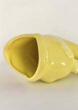 Load image into Gallery viewer, Gurgle Jug YELLOW
